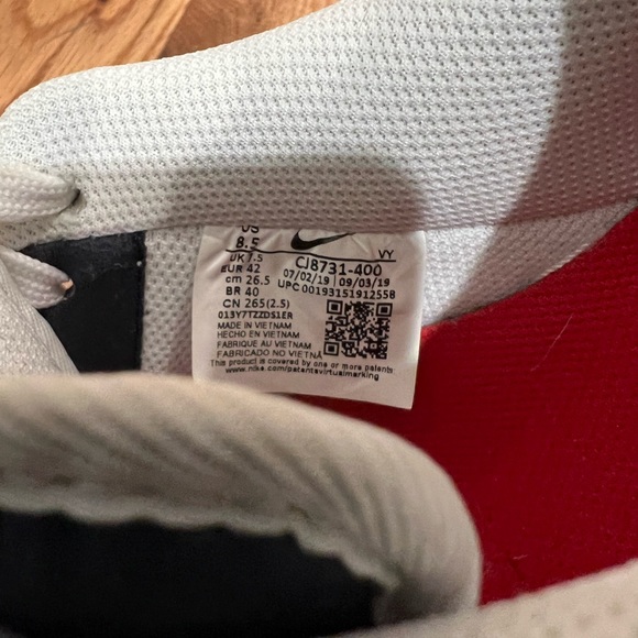 Nike Air Force 1 ‘07 LV8 4 men’s size 8.5 - Picture 7 of 8